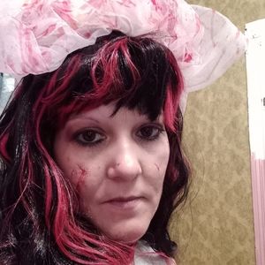 Meet your Posher, Jasmin